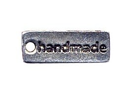 Шармик бирка с надписью "Handmade", цвет античное серебро  15х5мм.   Производство Греция