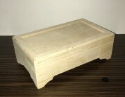 Шкатулка прямоугольная, на ножках, 25х15х8см высоты, крышка с выемкой - 1
